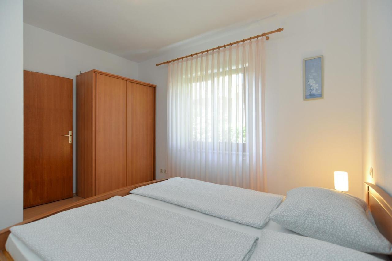 Apartments Porec 336 Exterior photo