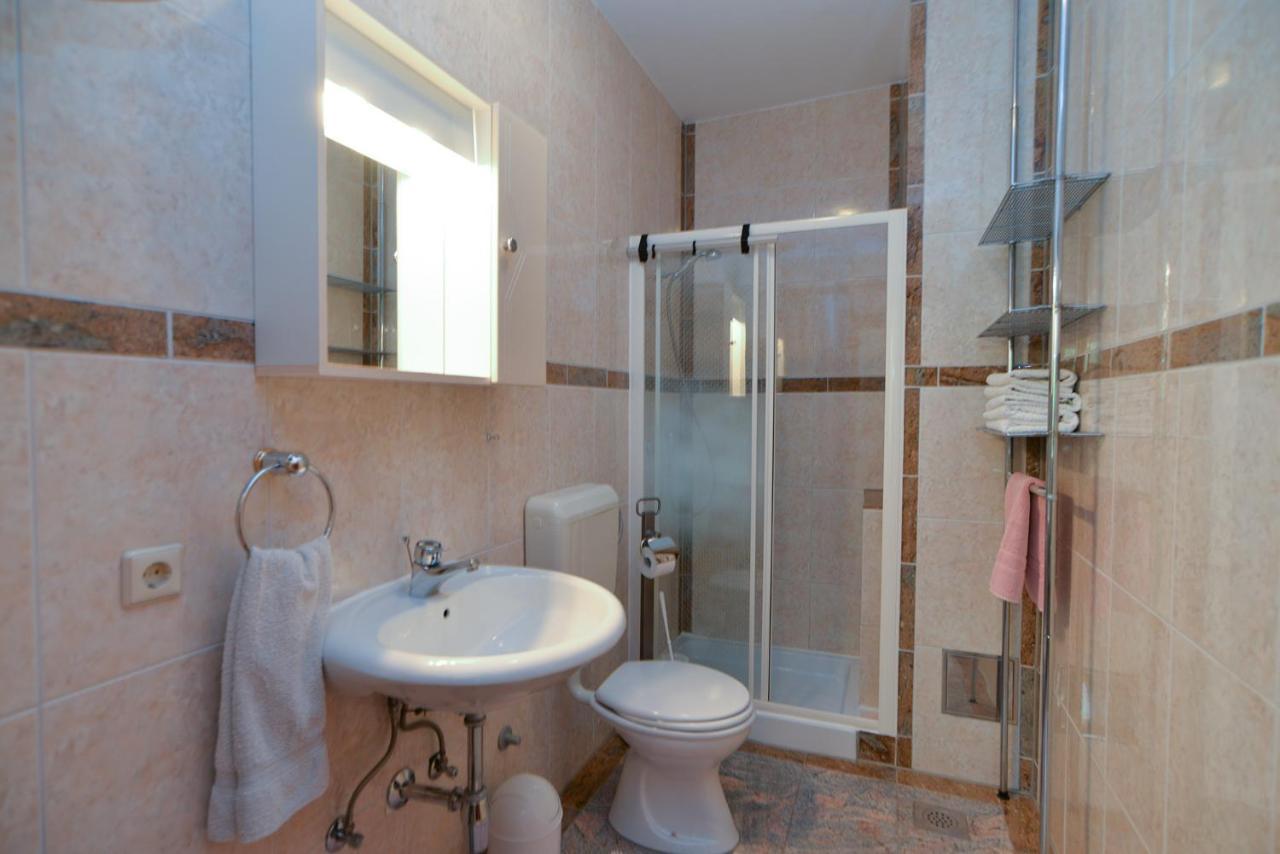 Apartments Porec 336 Exterior photo