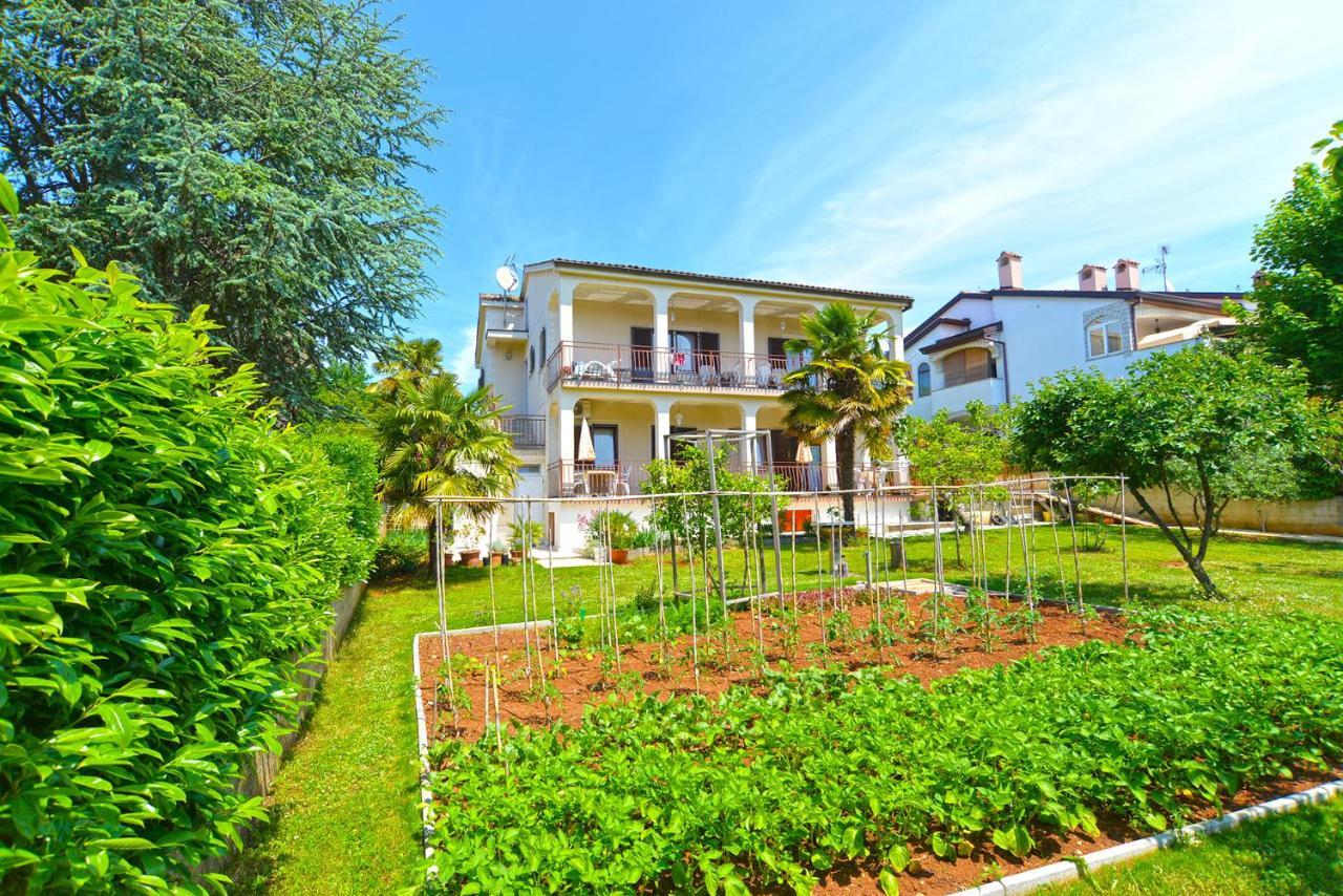Apartments Porec 336 Exterior photo